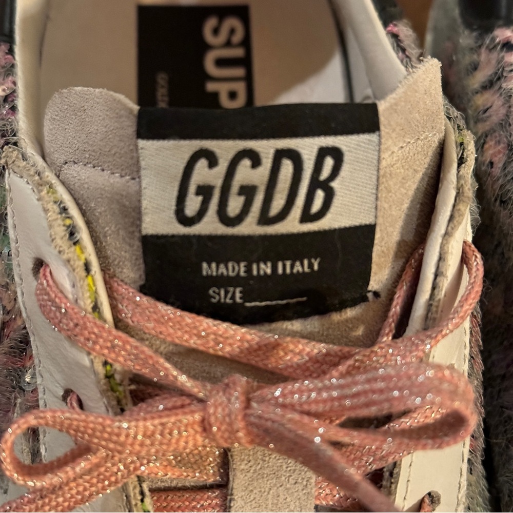 Golden Goose Sneakers in White with Distressed Finish and Iconic Star 40 Womens - Picture 3 of 11